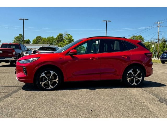 2025 Ford Escape ST-Line Elite