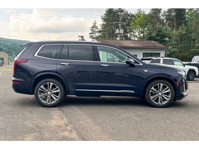 2025 Cadillac XT6 AWD Premium Luxury