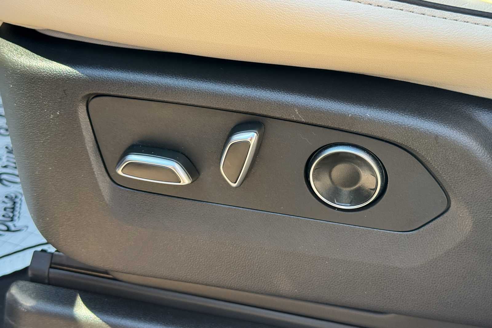 2025 Cadillac Escalade 4WD Sport