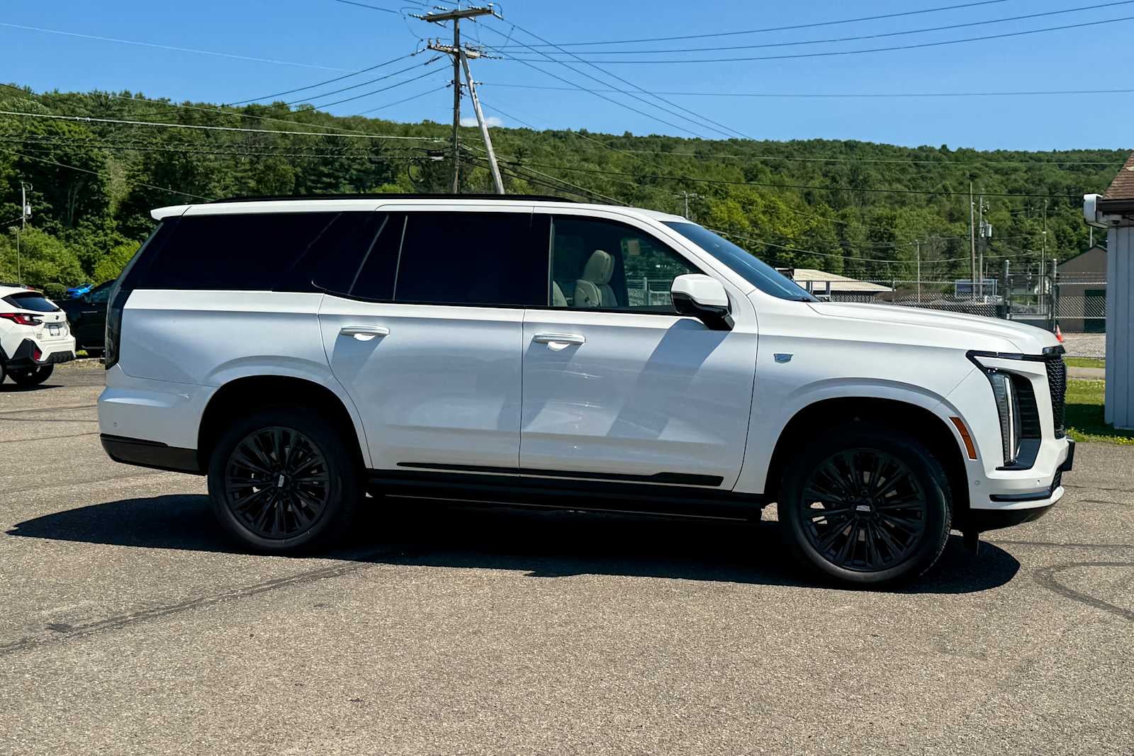 2025 Cadillac Escalade 4WD Sport