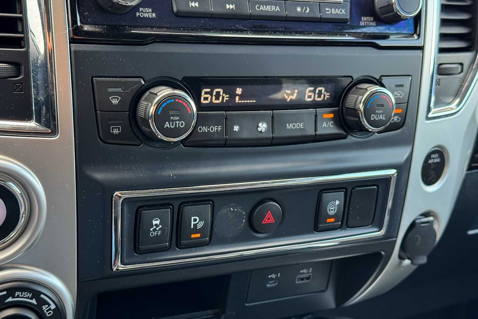 2021 Nissan Titan SV