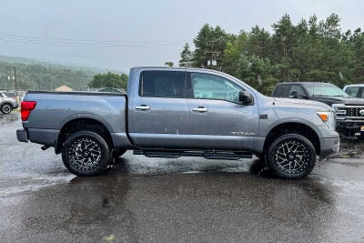 2021 Nissan Titan SV