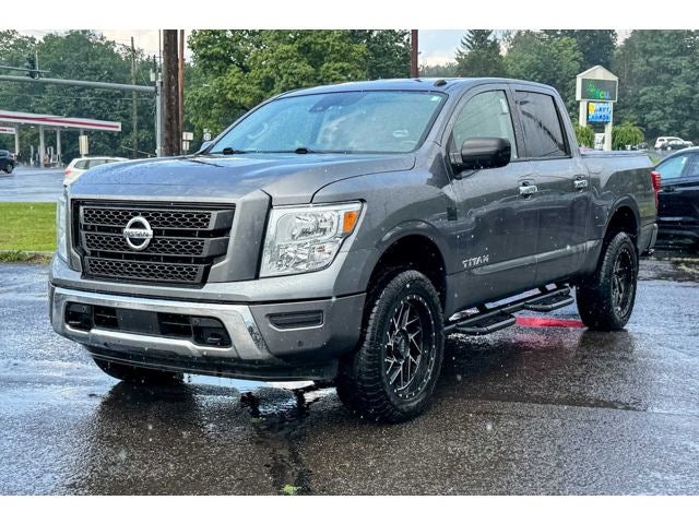 2021 Nissan Titan SV
