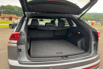 2023 Volkswagen Atlas Cross Sport 2.0T SE w/Technology