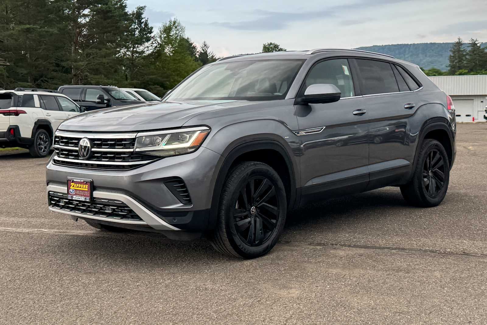 2023 Volkswagen Atlas Cross Sport 2.0T SE w/Technology