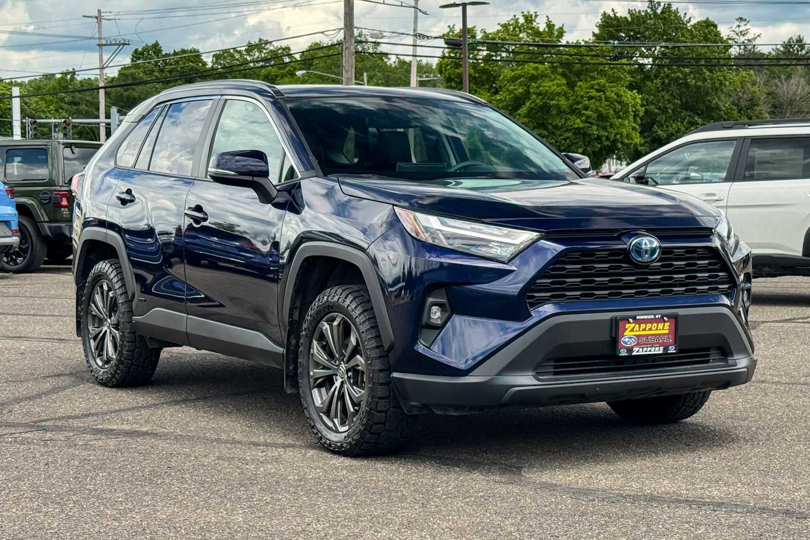 2024 Toyota RAV4 Hybrid XLE Premium