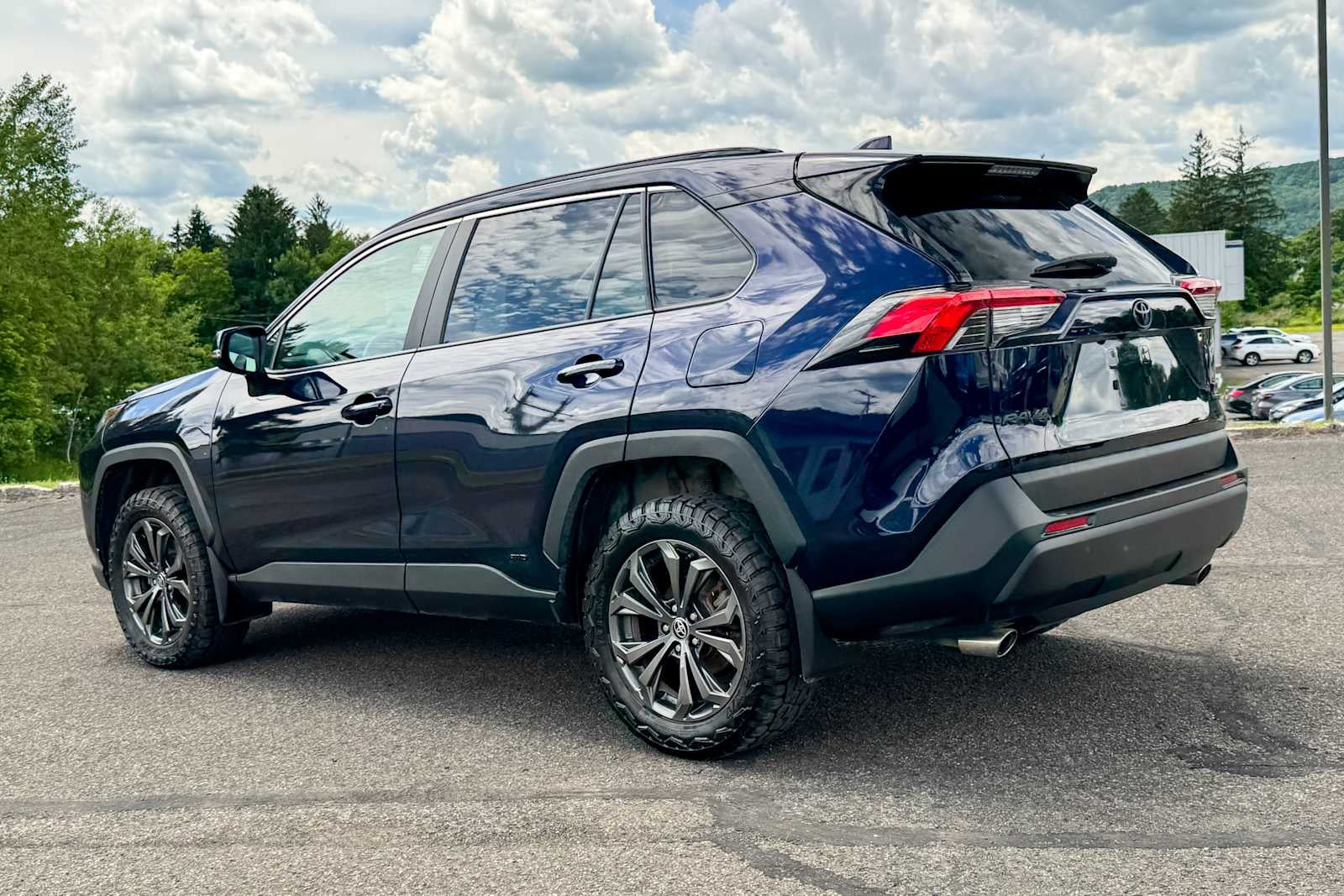 2024 Toyota RAV4 Hybrid XLE Premium