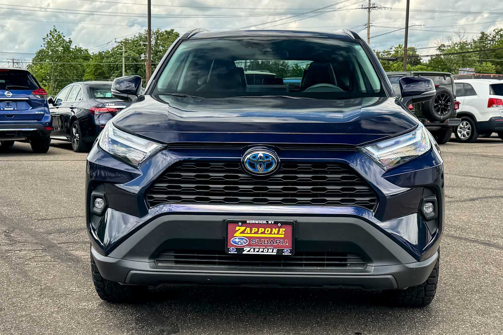 2024 Toyota RAV4 Hybrid XLE Premium