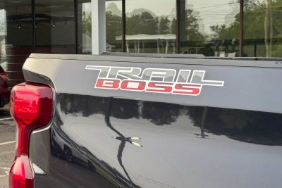 2023 Chevrolet Silverado 1500 Custom Trail Boss
