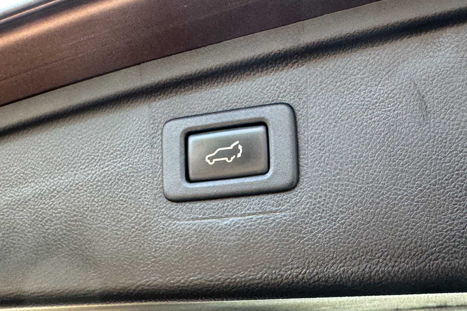 2019 Subaru Outback Touring