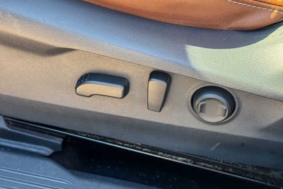 2022 Subaru Outback Touring