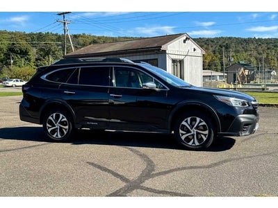 2022 Subaru Outback Touring