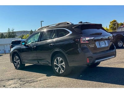 2022 Subaru Outback Touring