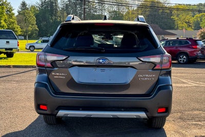 2023 Subaru Outback Touring XT