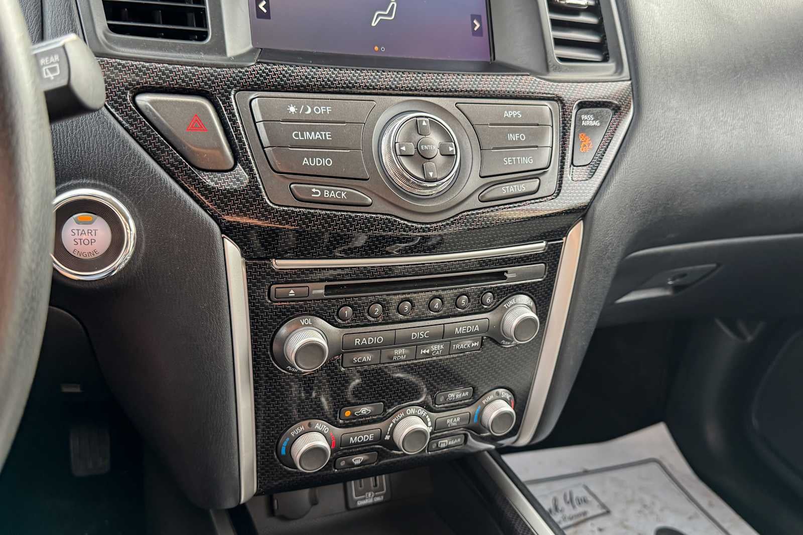 2020 Nissan Pathfinder SV