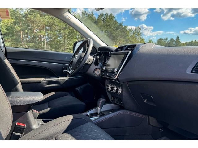 2021 Mitsubishi Outlander Sport LE
