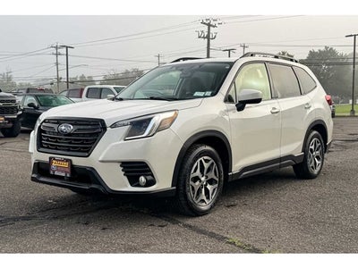 2023 Subaru Forester Premium