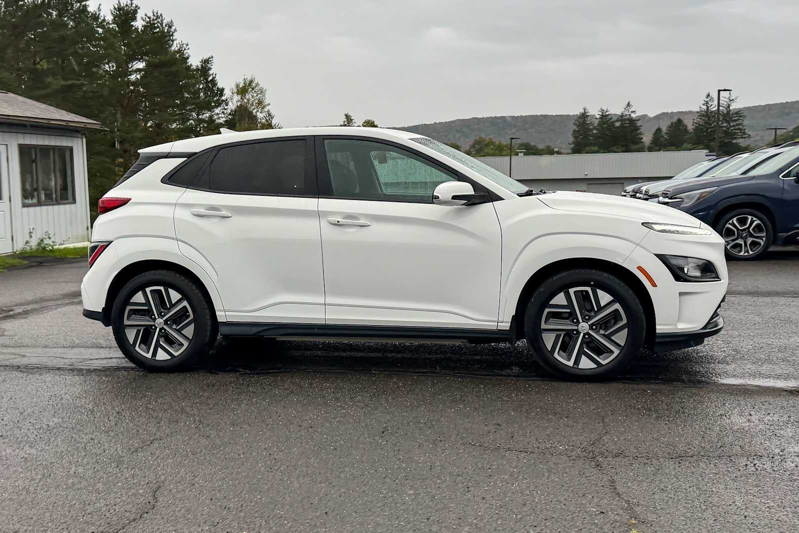 2023 Hyundai Kona Electric SE