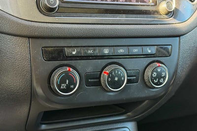 2016 Volkswagen Tiguan SE