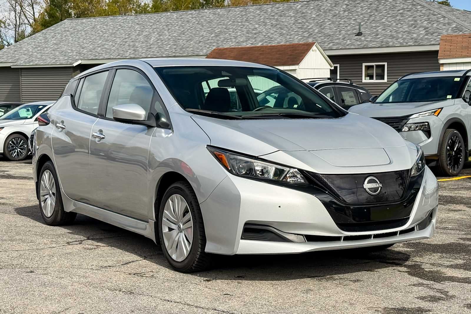 2025 Nissan Leaf