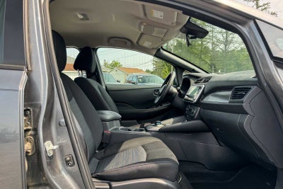 2023 Nissan LEAF S