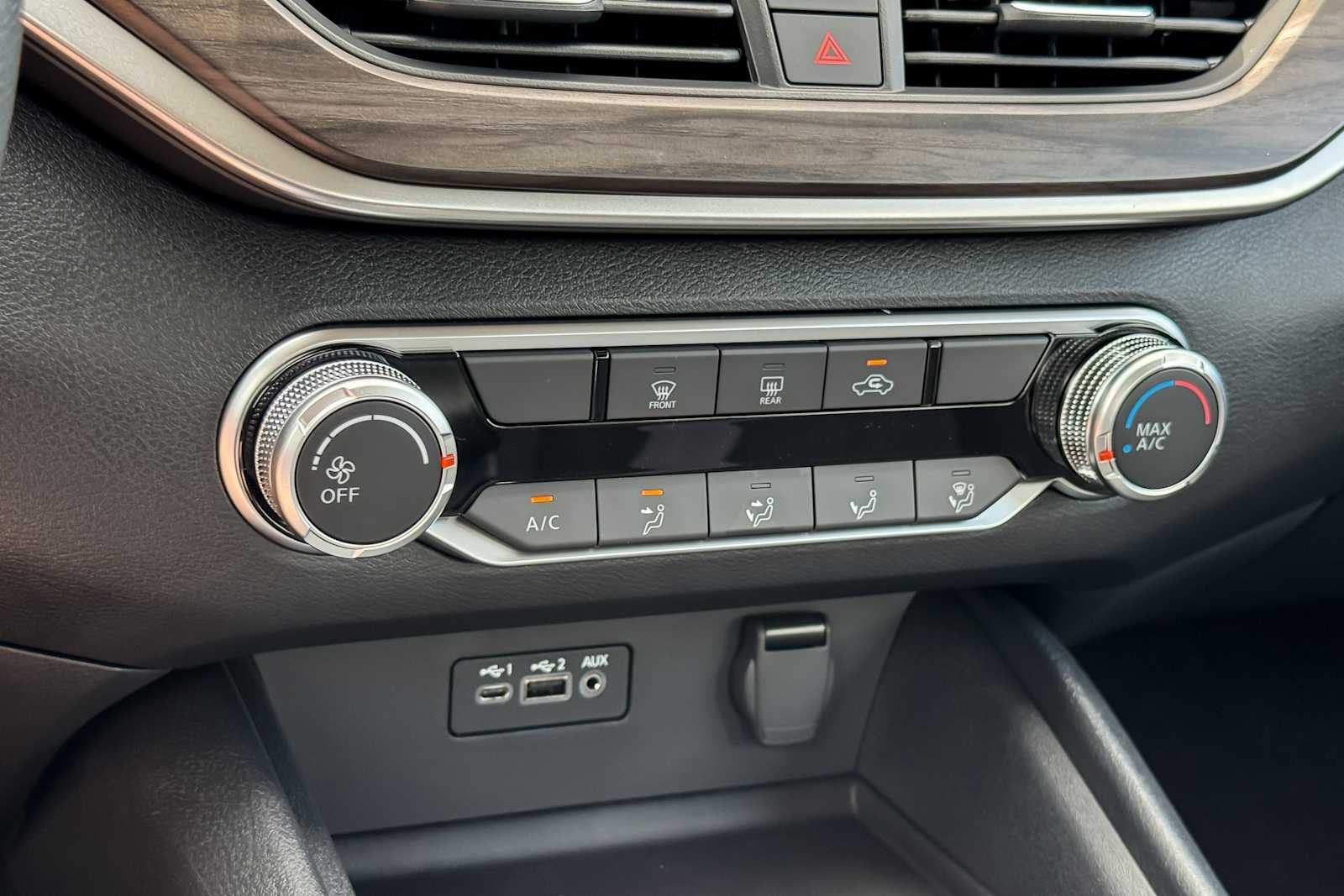 2026 Nissan Altima SV