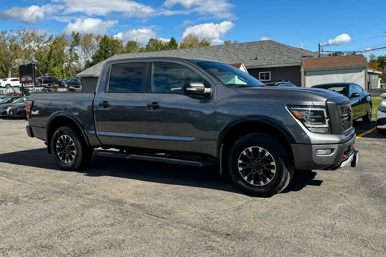 2023 Nissan TITAN Crew Cab PRO-4X®