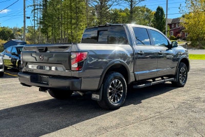 2023 Nissan TITAN Crew Cab PRO-4X®