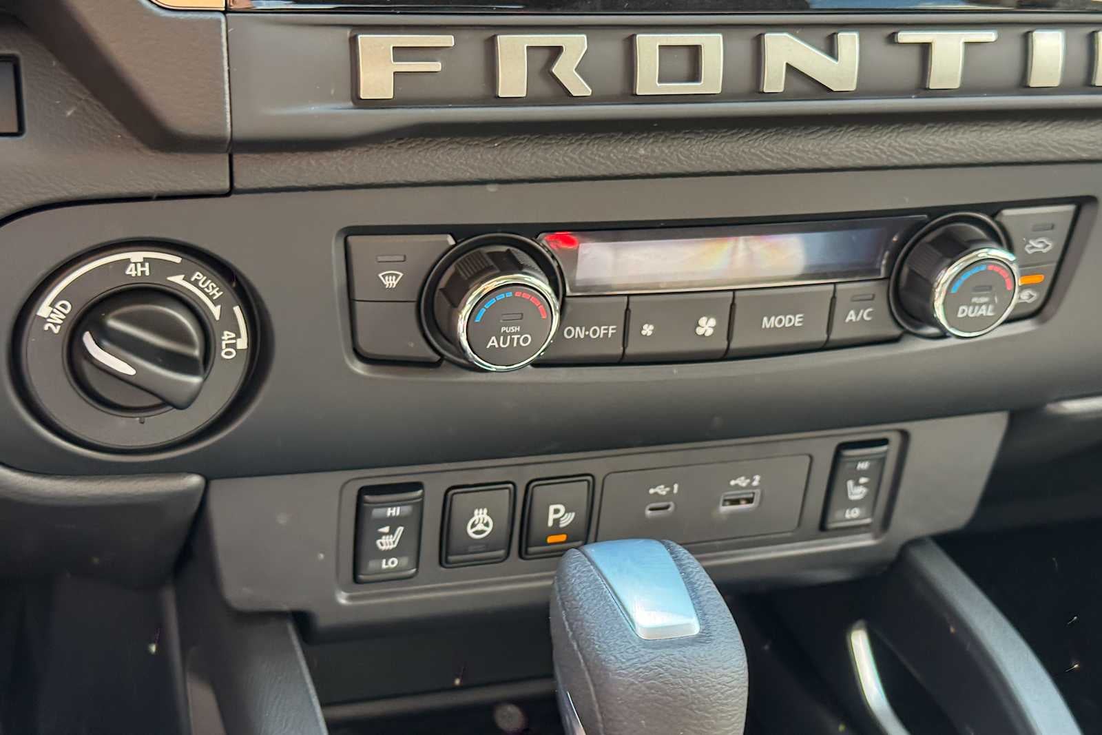 2026 Nissan Frontier Crew Cab SV