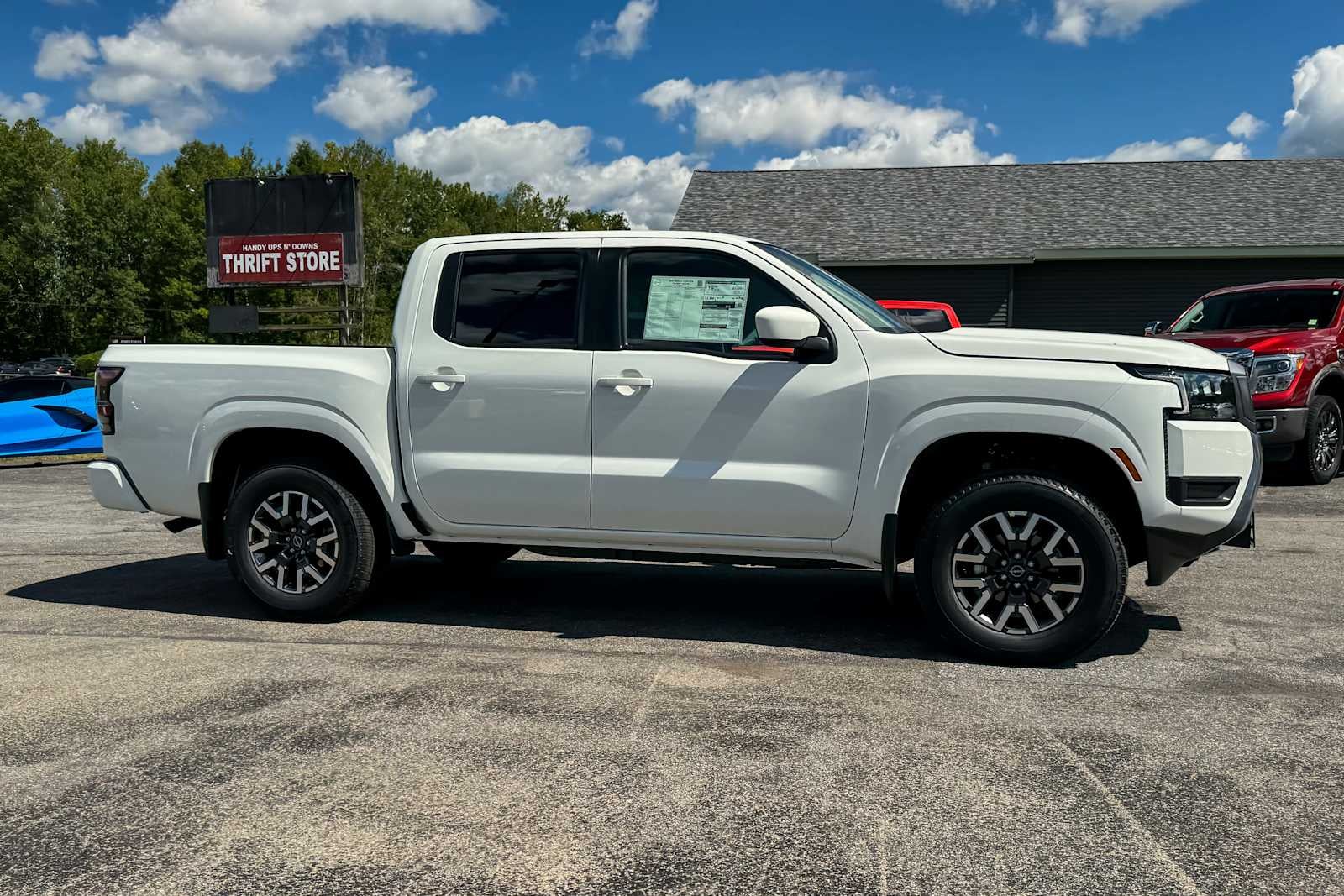2026 Nissan Frontier Crew Cab SV