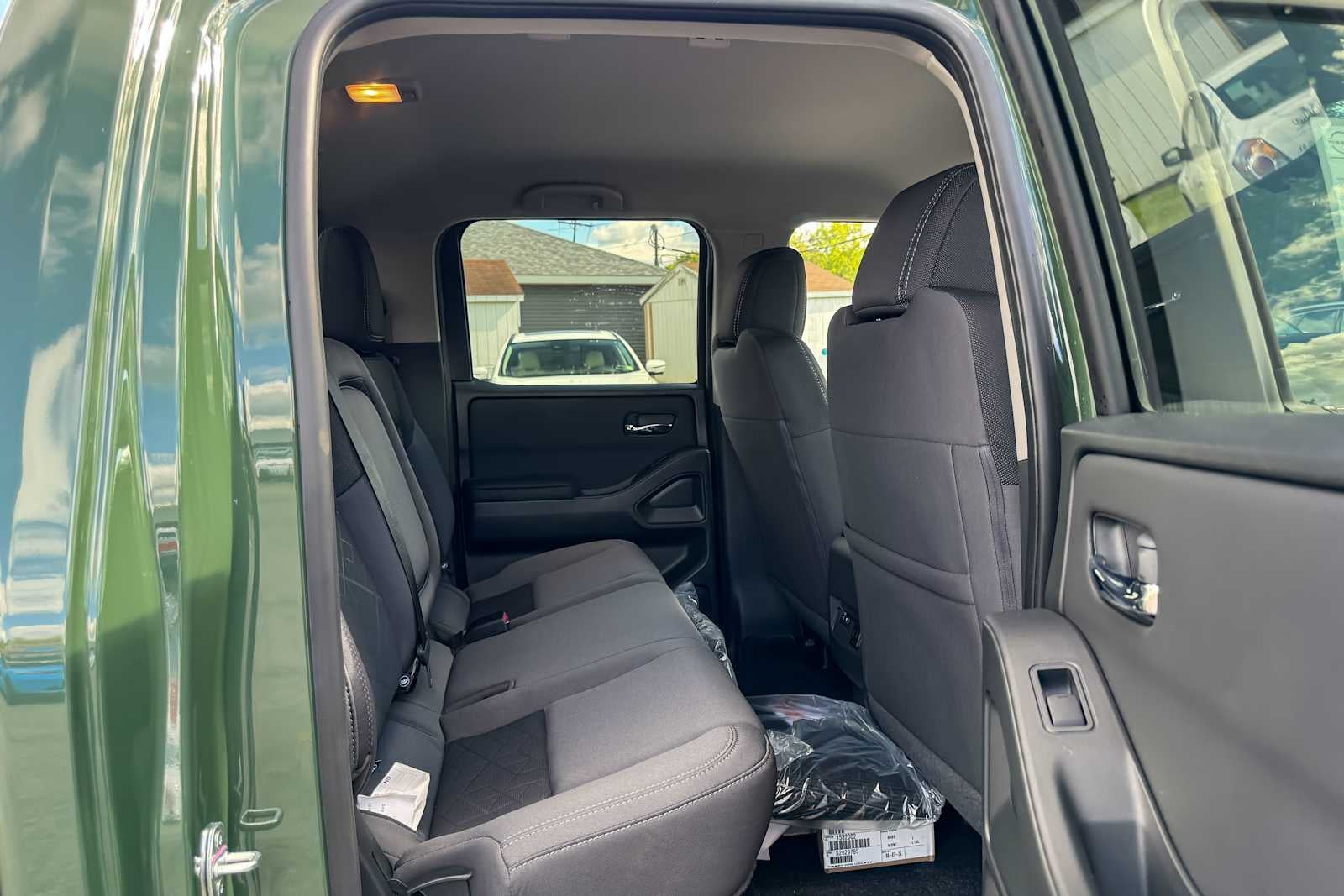 2027 Nissan Frontier Crew Cab SV