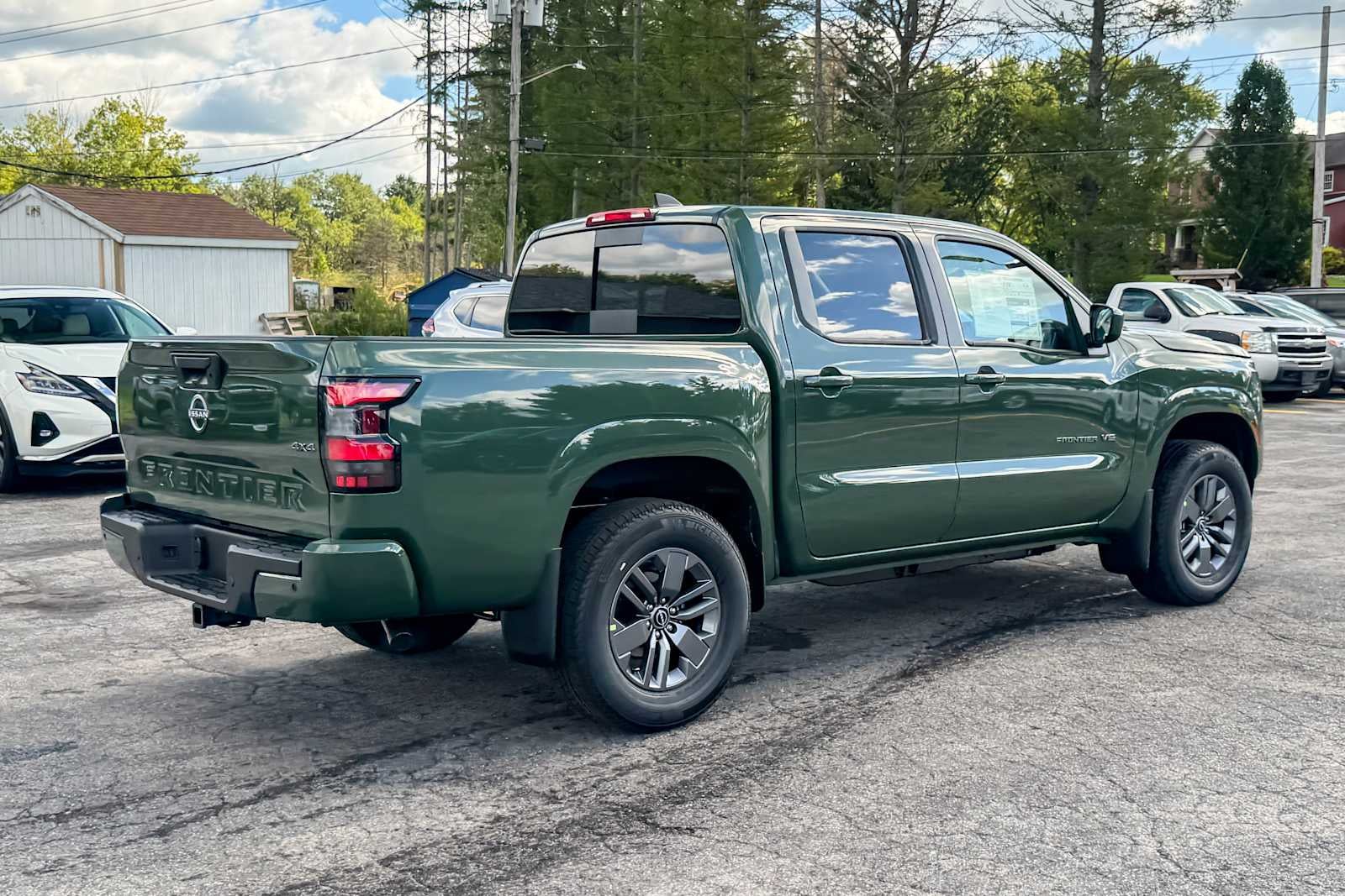 2027 Nissan Frontier Crew Cab SV