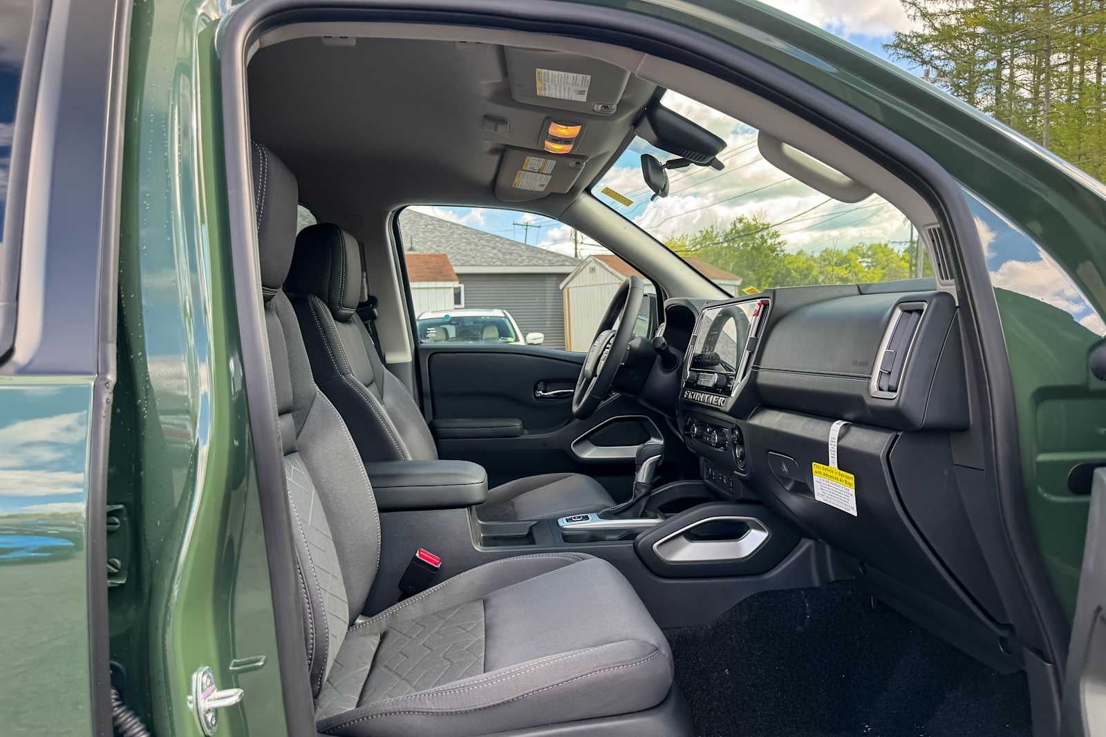 2027 Nissan Frontier Crew Cab SV