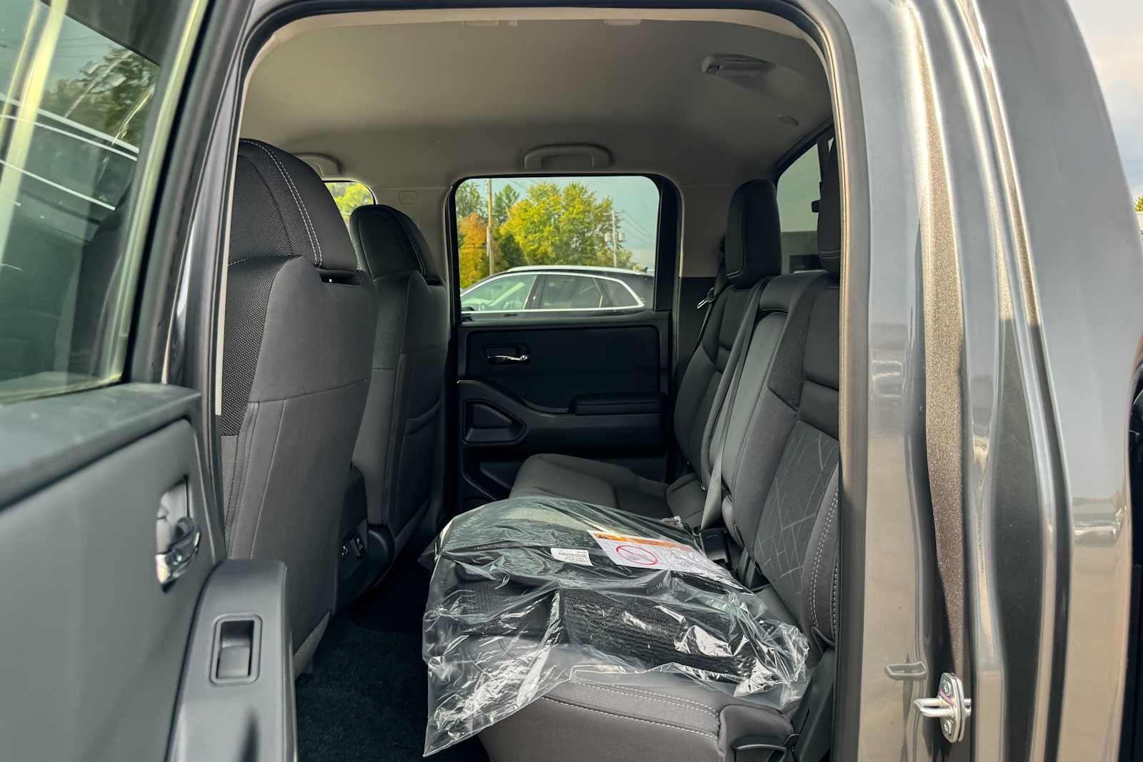 2027 Nissan Frontier Crew Cab SV