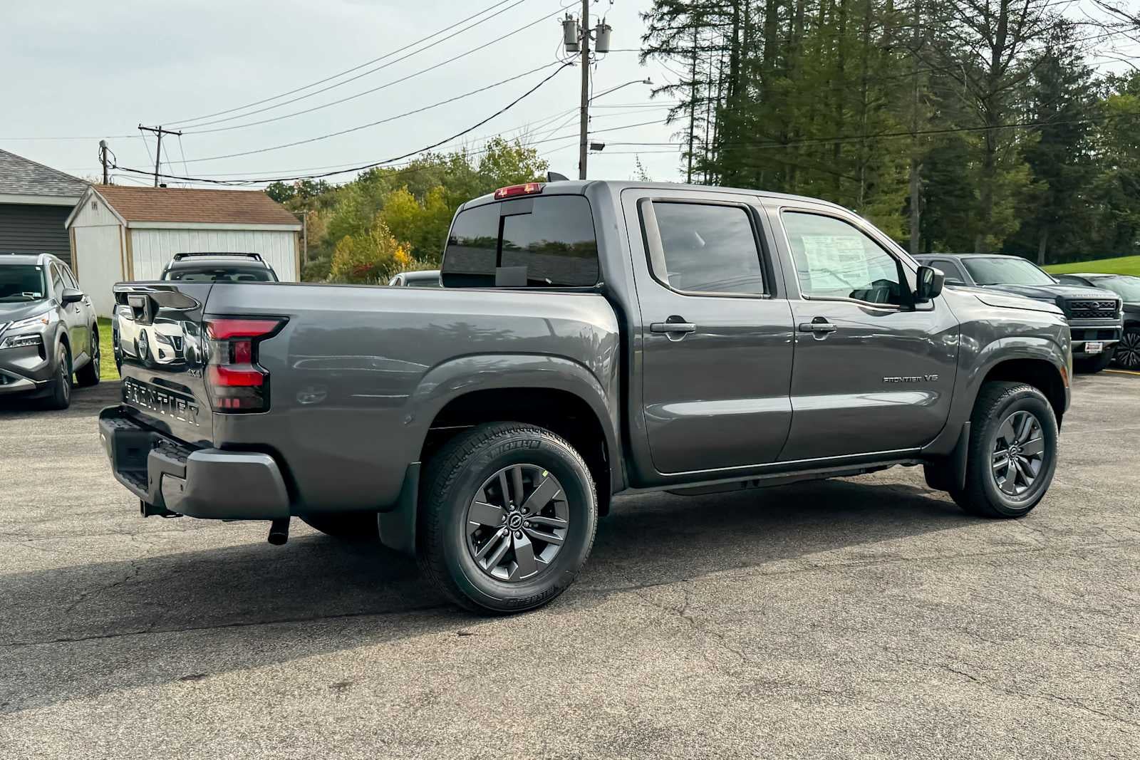 2027 Nissan Frontier Crew Cab SV