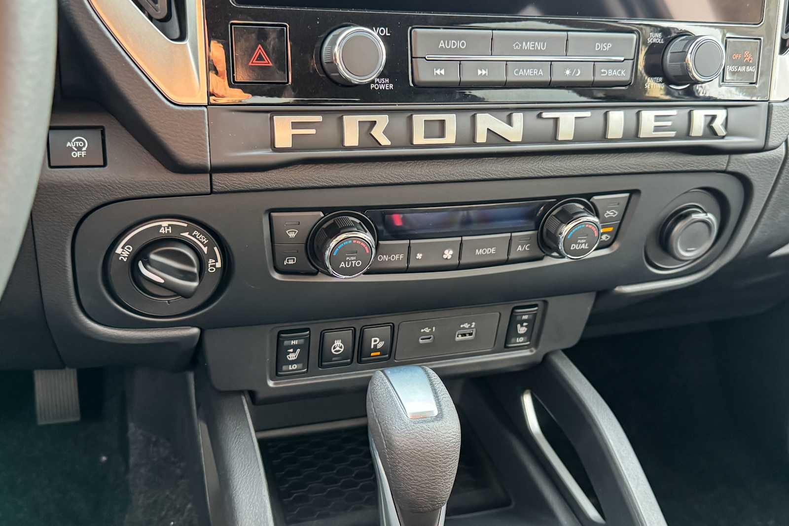 2027 Nissan Frontier Crew Cab SV