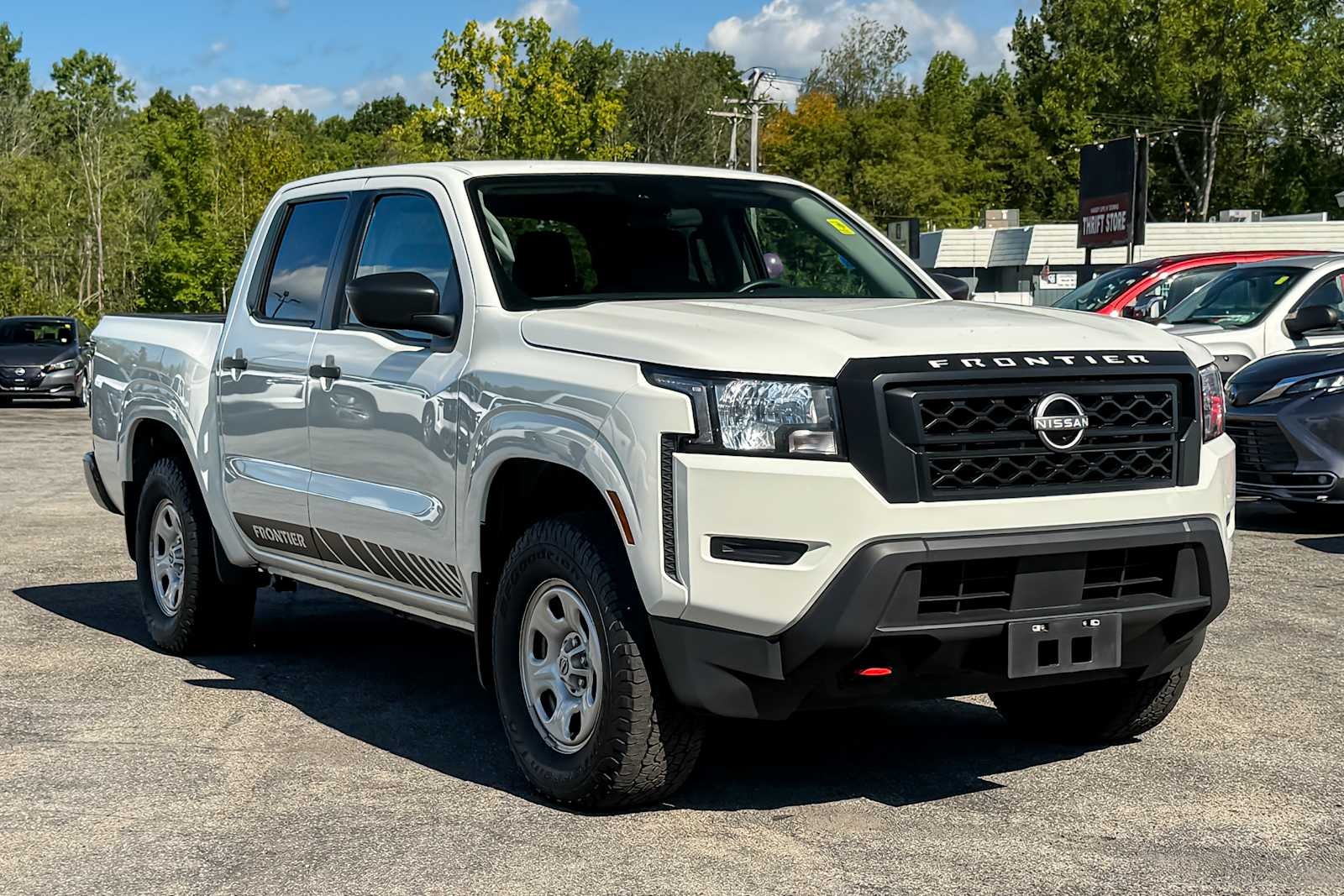 2023 Nissan Frontier Crew Cab S