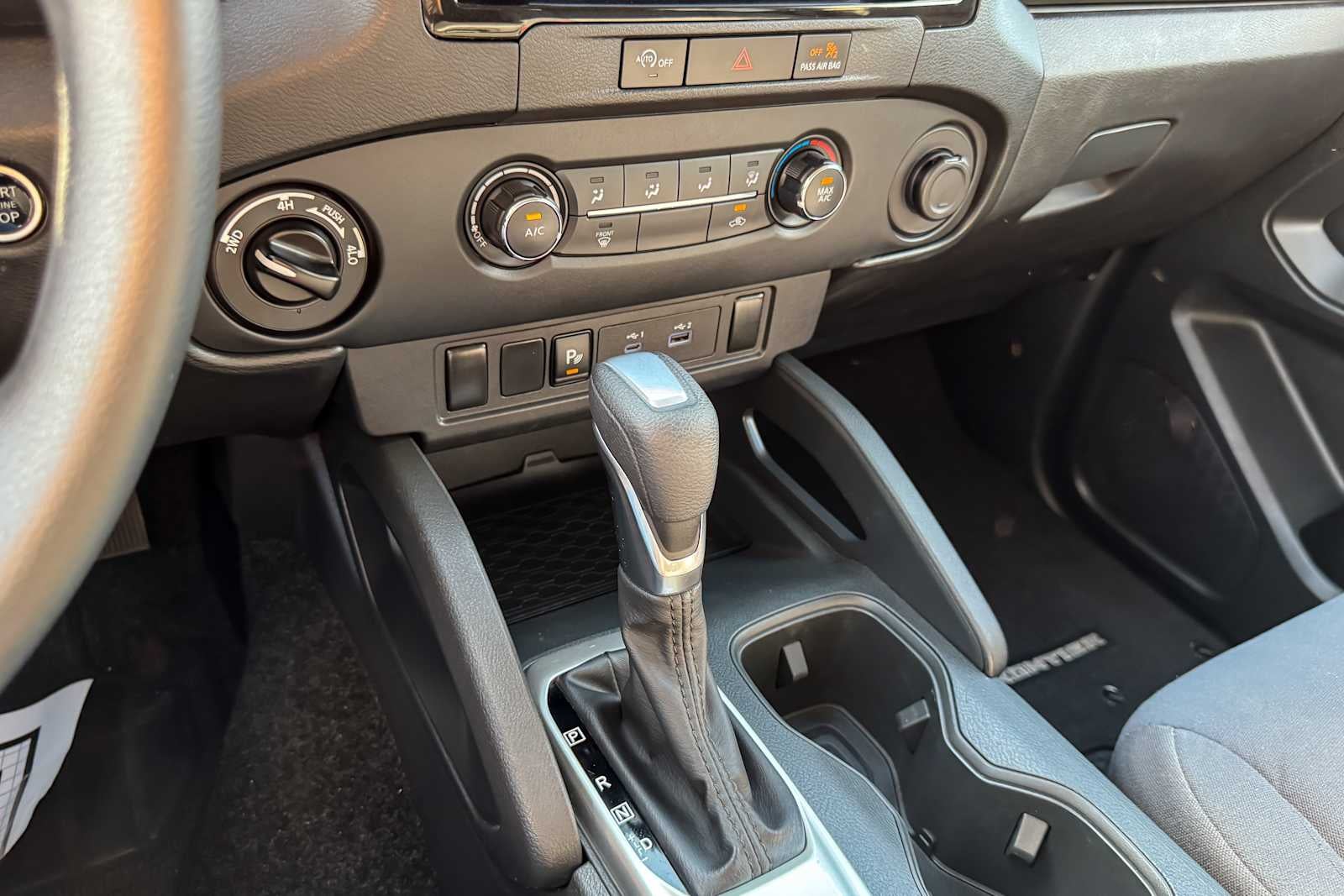 2023 Nissan Frontier Crew Cab S