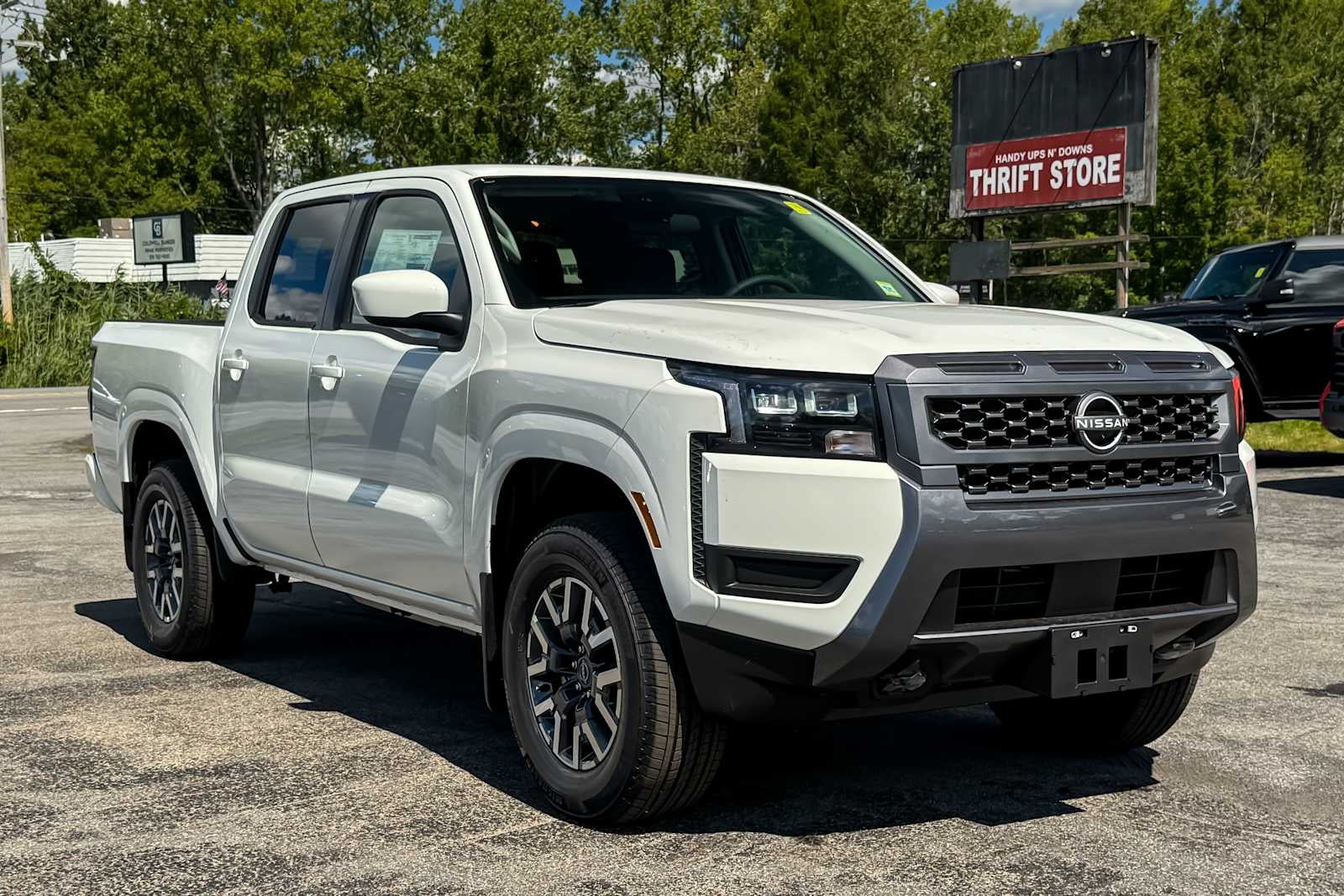 2026 Nissan Frontier Crew Cab SV