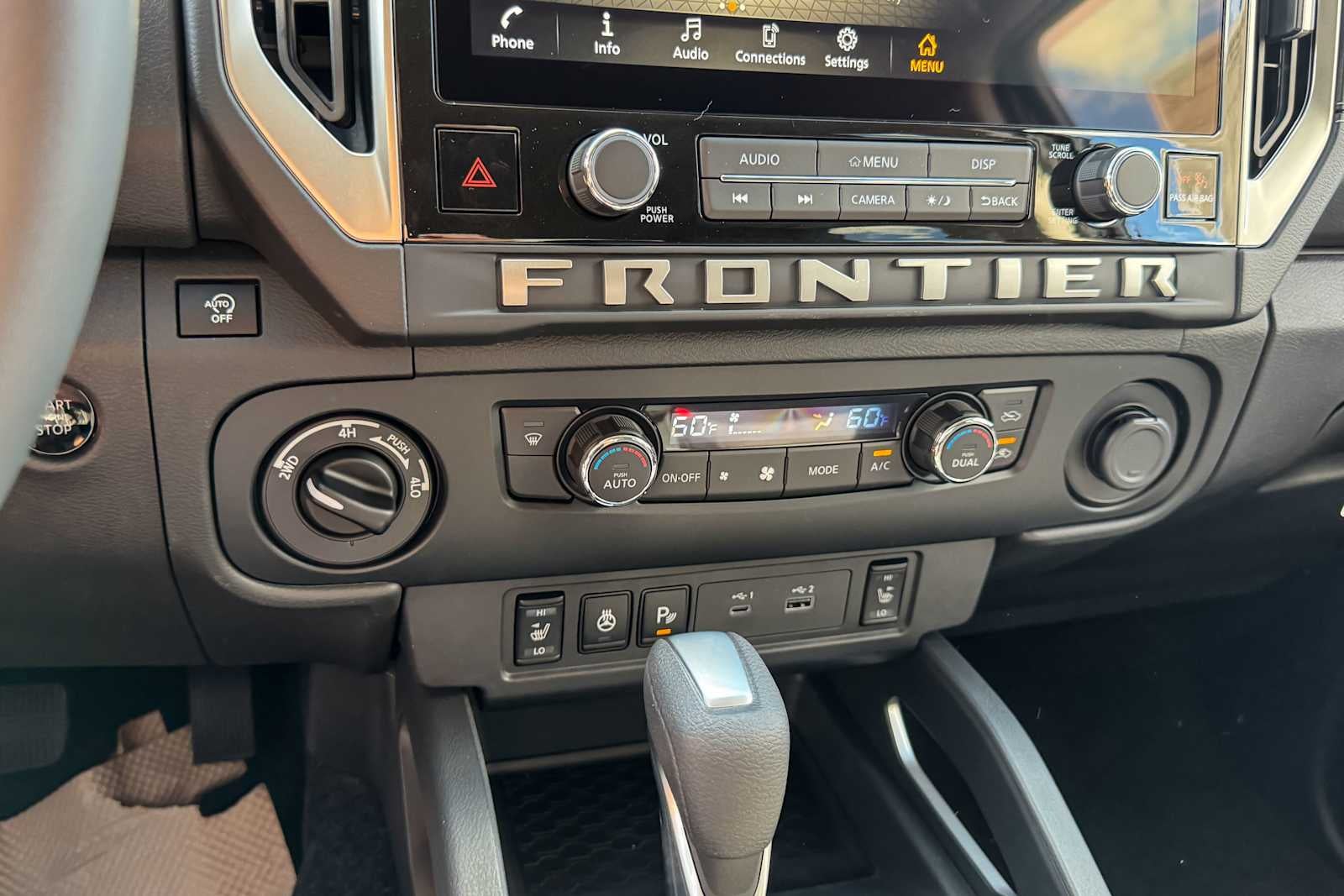 2026 Nissan Frontier Crew Cab SV
