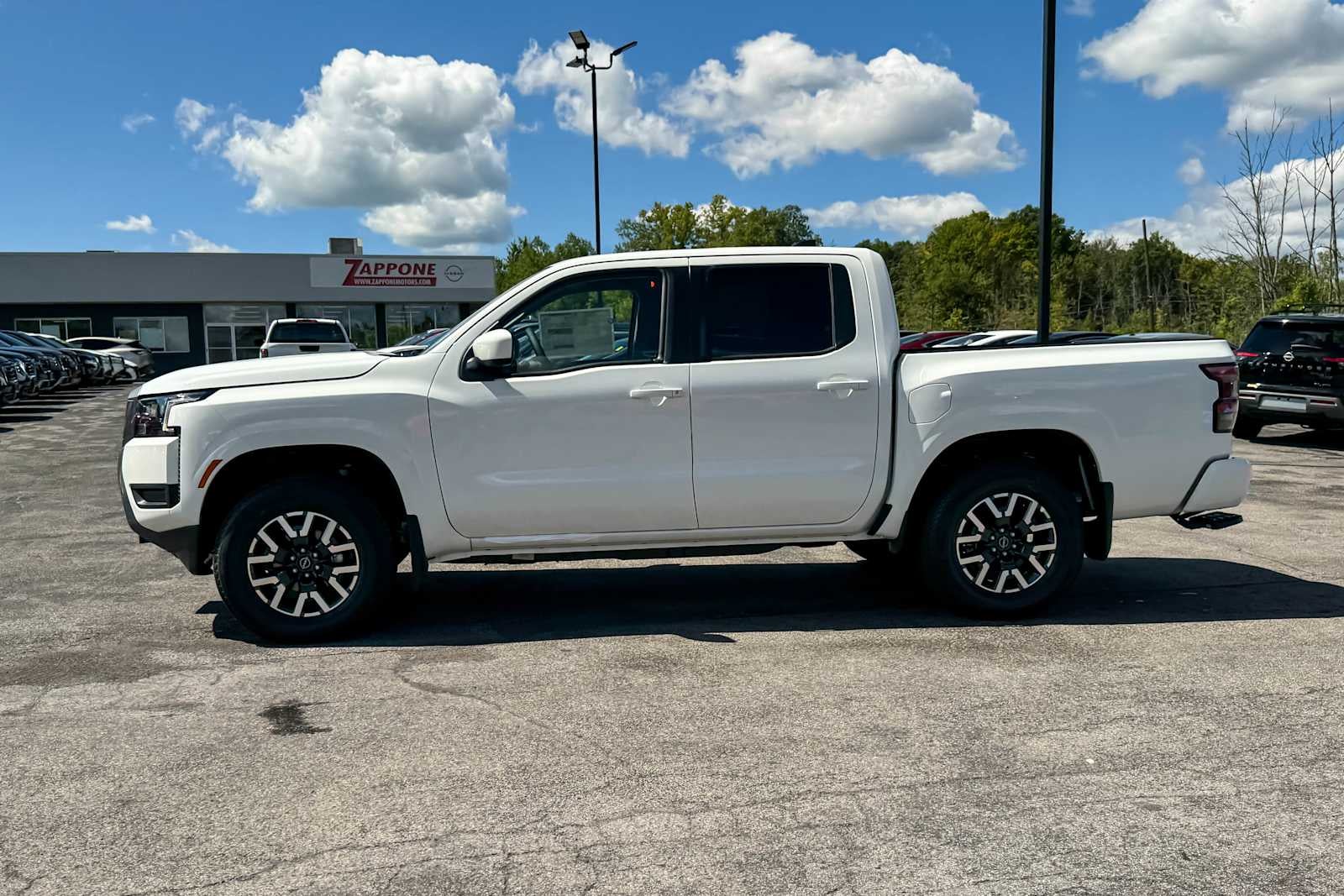 2026 Nissan Frontier Crew Cab SV