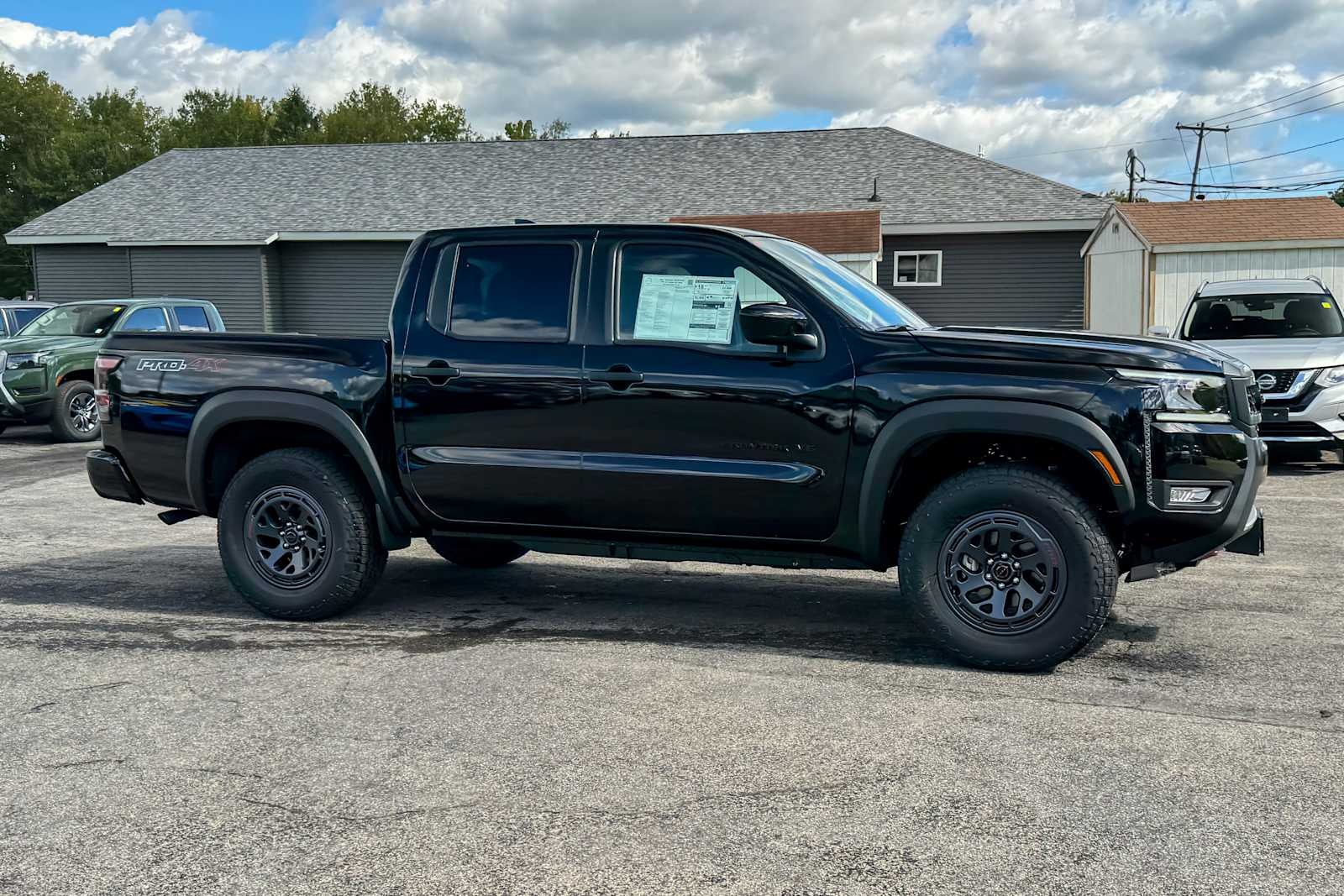 2027 Nissan Frontier Crew Cab PRO-4X®