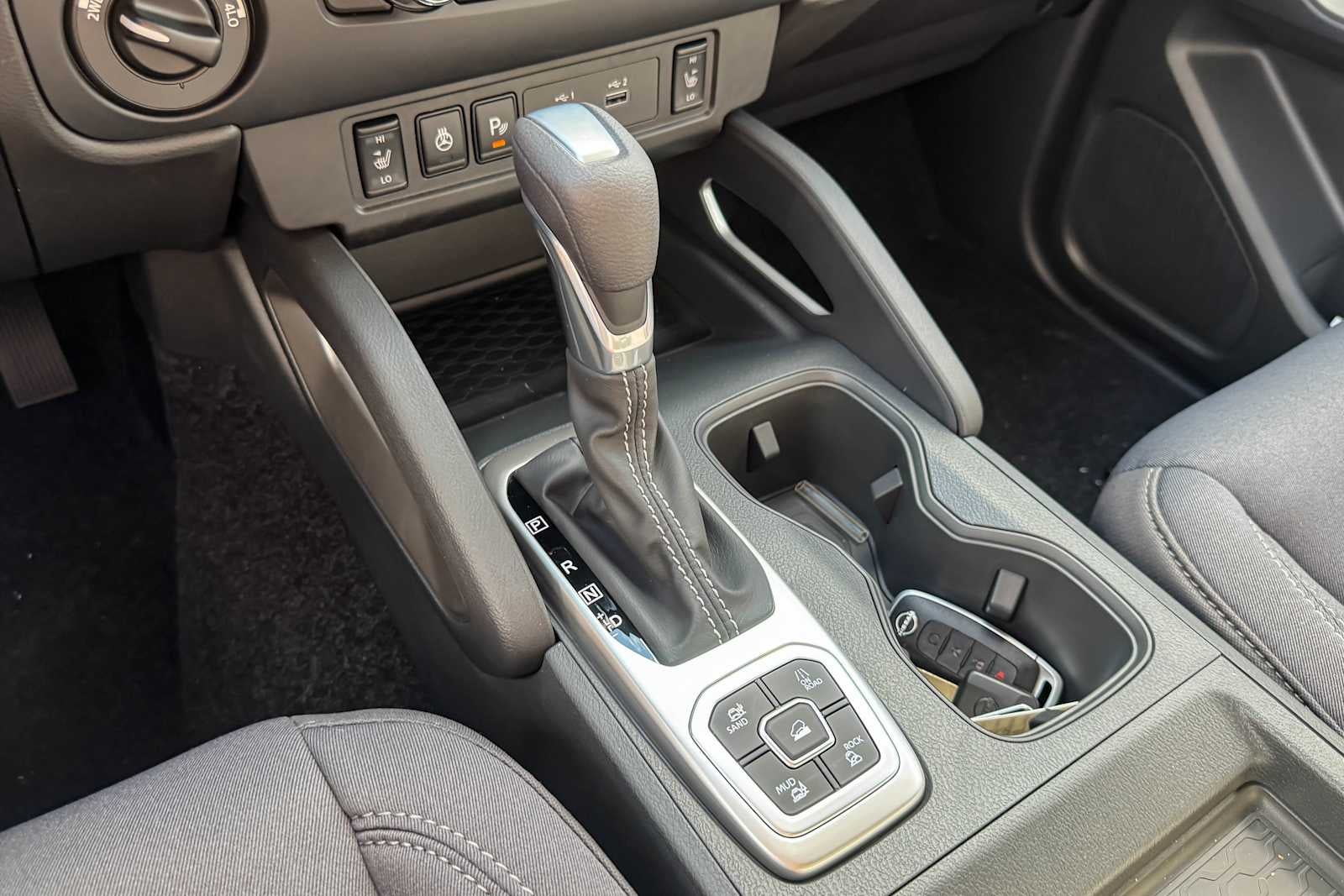 2027 Nissan Frontier Crew Cab SV