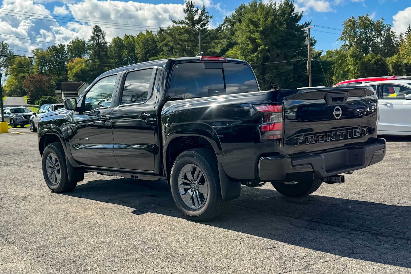 2027 Nissan Frontier Crew Cab SV