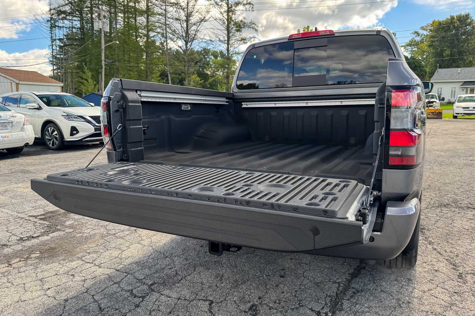 2027 Nissan Frontier Crew Cab SV