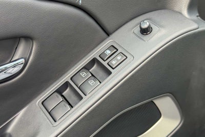 2027 Nissan Frontier Crew Cab SV