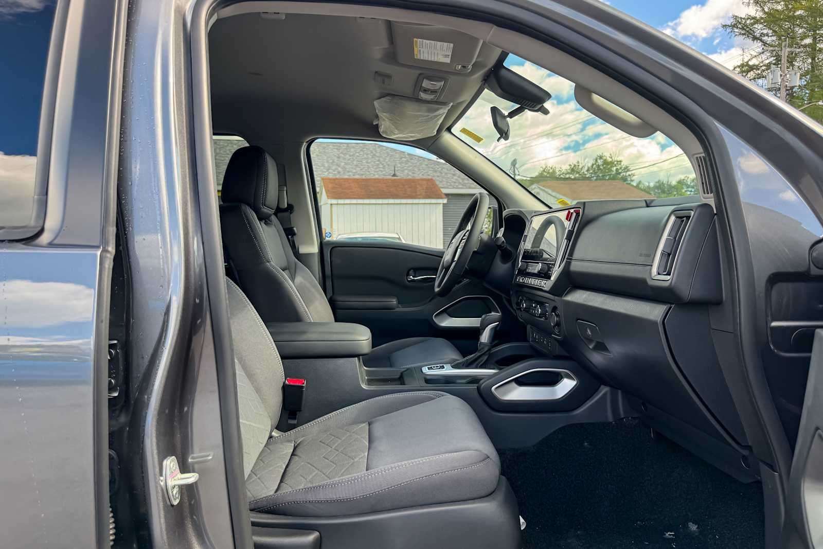 2027 Nissan Frontier Crew Cab SV