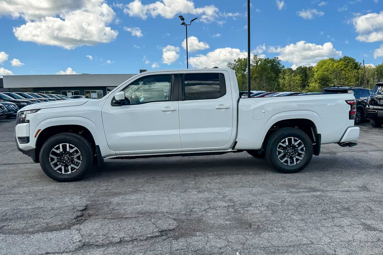2026 Nissan Frontier Crew Cab SV Long Bed