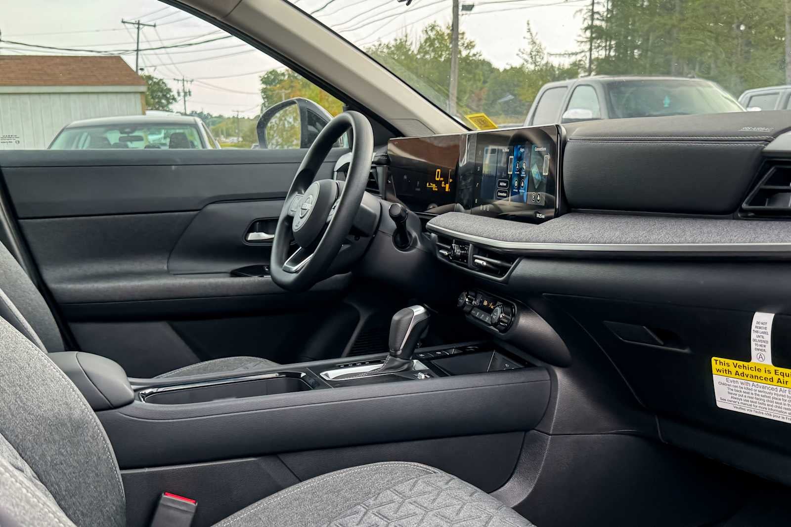2027 Nissan Kicks SV