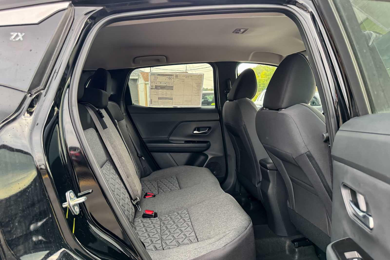 2027 Nissan Kicks SV